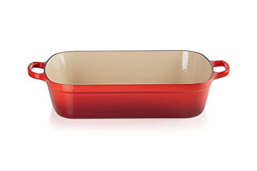 Le Creuset Enameled Cast Iron Signature Rectangular Roaster, 7 qt. (12.8' x 18.7'), Cerise