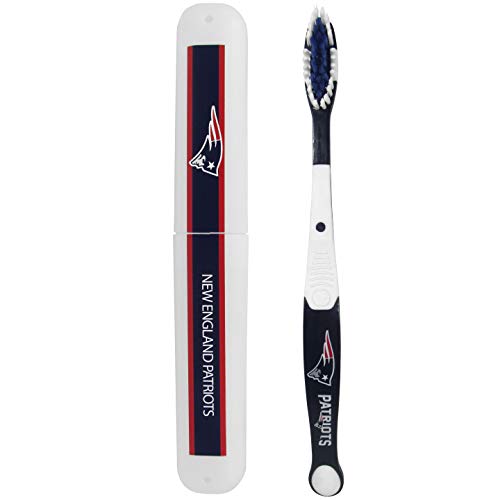 Siskiyou Sports NFL New England Patriots Unisex Travel Set Toothbrush and Travel Case, White, One Size