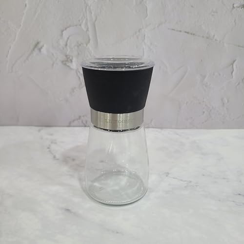 LINROOMY Hand-operated pepper mills - an essential tool for a tasteful dining table