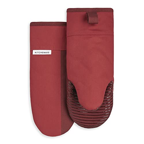 KitchenAid Beacon Two-Tone Non-Slip Oven Mitt Set, Passion Red/Bordeaux, 5.75'x13', 2 Piece