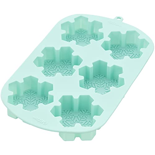 Wilton Winter Snowflake Silicone Baking and Candy Mold, 6-Cavity