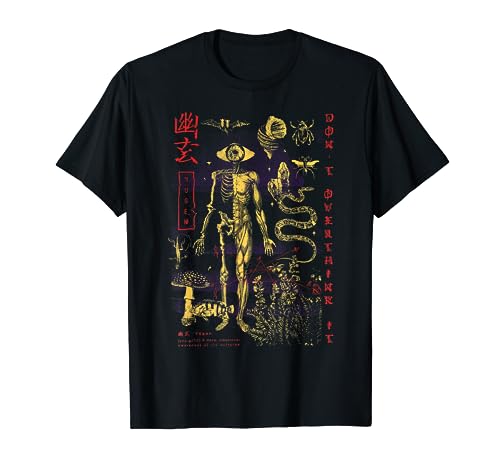 Japanese Yugen Surreal Glitchy Vaporwave Gothic Grunge Art T-Shirt