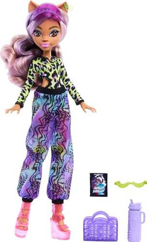 Monster High Scare-adise Island Clawdeen Wolf Doll with Swimsuit, Joggers and Beach Accessories Like Visor, Water Bottle, and Book