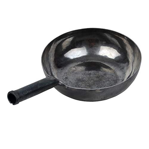 臻三环 ZhenSanHuan Chinese HandHammered Iron Woks and Stir Fry Pans, Non-stick, No Coating, Induction Suitable, 章丘铁锅，舌尖上的中国，A bite of China (28CM)