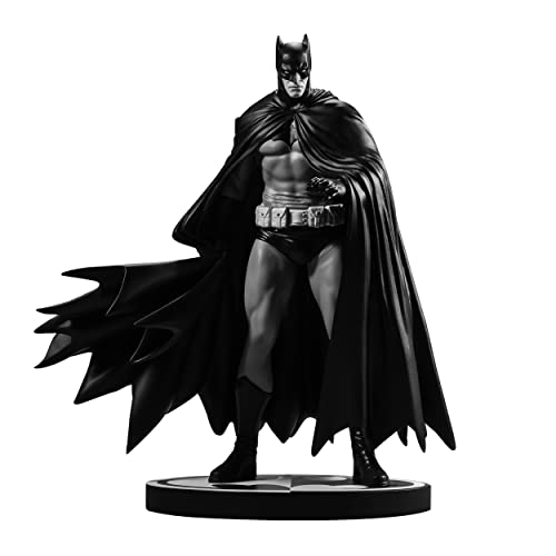 McFarlane Toys - DC Direct Batman by Lee Weeks (Batman Black & White) Statue