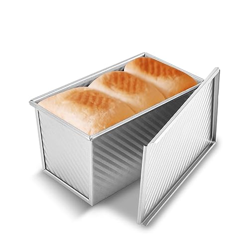 KITESSENSU Pullman Loaf Pan with Lid, 1 lb Dough Capacity Non-Stick Bakeware for Baking Bread, Carbon Steel Corrugated Bread Toast Box Mold with Cover for Baking Bread, Silver
