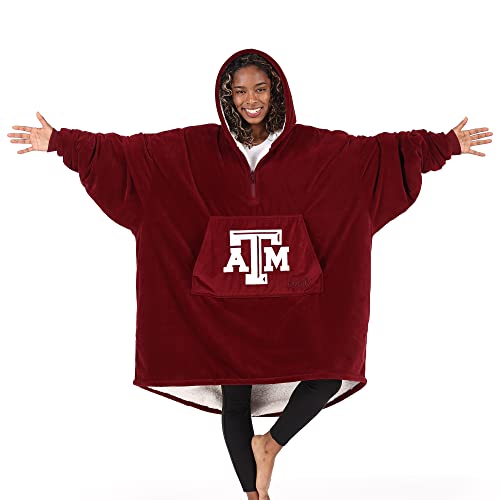 THE COMFY Original Quarter-Zip | Texas A&M University Logo & Insignia | Oversized Microfiber & Sherpa Wearable Blanket with Zipper, Seen On Shark Tank, One Size Fits All