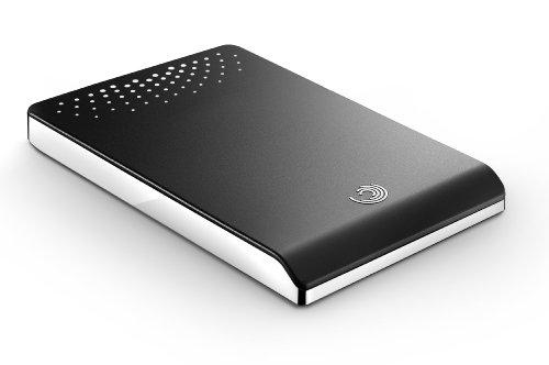 Seagate FreeAgent Go Special Edition 640 GB USB 2.0 Portable External Hard Drive and Docking Station ST906403FNA2E1-RK (Black with Chrome Trim)