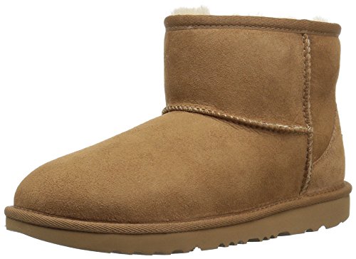 UGG Unisex-Child Classic Mini Ii Boot, Chestnut, 04