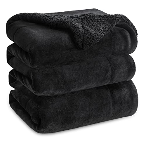 Bedsure Sherpa Fleece Queen Size Blankets for Bed - Thick and Warm Blanket for Winter, Soft and Fuzzy Fall Blanket Queen Size, Black, 90x90 Inches
