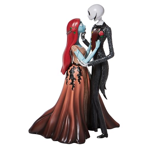 Enesco Disney Showcase Couture de Force The Nightmare Before Christmas Jack and Sally Embracing Figurine- Resin Hand Painted Collectible Decorative Figurines Home Decor Sculpture Shelf Gift, 9.5 Inch