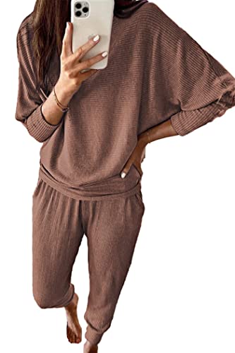 PRETTYGARDEN Women's 2023 Fall Fashion Outfits 2 Piece Sweatsuit Solid Color Long Sleeve Pullover Long Pants (Coffee,Medium)