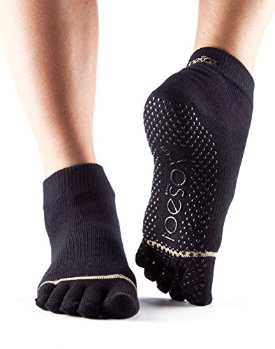 toesox Grip Pilates Barre Socks – Non Slip Ankle Full Toe, Medium, Black
