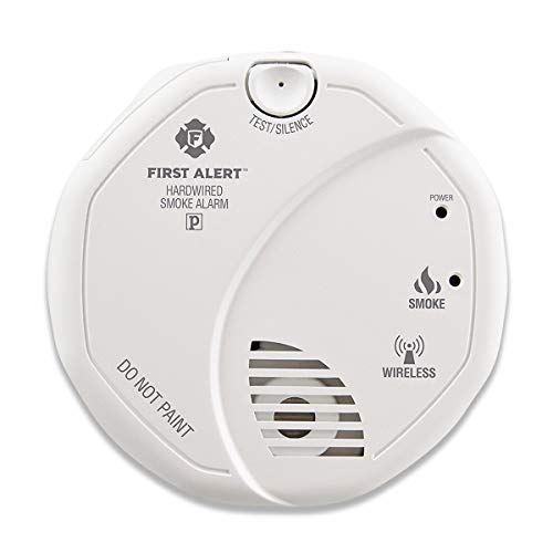 FIRST ALERT Hardwired Wireless Smoke Alarm with Photoelectric Sensor and Battery Backup, SA521CN-3ST , White