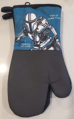 The Mandalorian Oversized Mitts