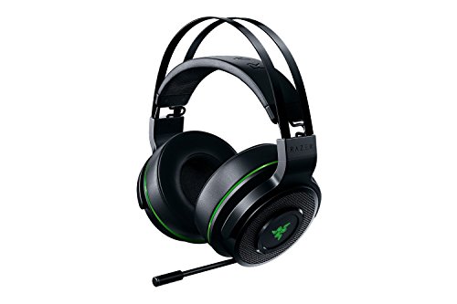 Razer Thresher for Xbox One: Windows Sonic Surround - Lag-Free Wireless Connection - Retractable Digital Microphone - Gaming Headset for PC, Xbox One, Xbox Series X & S