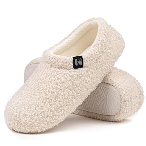 RockDove Women's Teddy Fleece Closed Back Indoor Slipper, Size 9-10 US Women, Off White