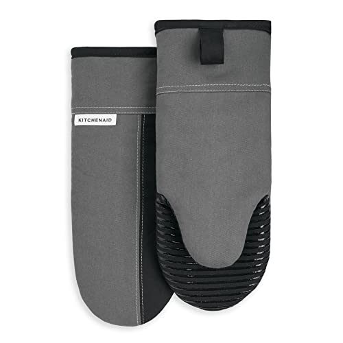 KitchenAid Beacon Two-Tone Non-Slip Oven Mitt Set, Contour Silver/Onyx Black, 5.75'x13', 2 Piece
