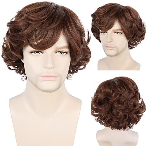 IMEYLE Short Brown Wig Curly Wig for Men Synthetic Wig with Bangs Cosplay Wig for Halloween Costume Party + Wig Cap