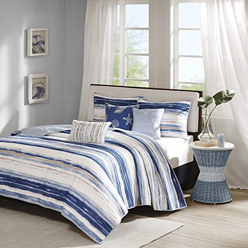 Madison Park Quilt Set Cottage Coastal Design, 6 Piece Set - All Season, Coverlet Bedspread Lightweight Bedding Layer, Shams, Toss Pillows, King/Cal King(104'x94'), Blue/White