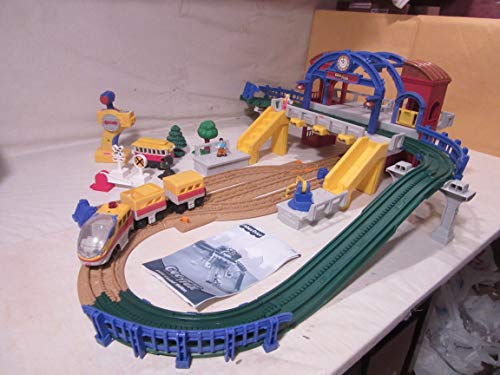 Fisher-Price Geotrax Rail and Road System Grand Central Station