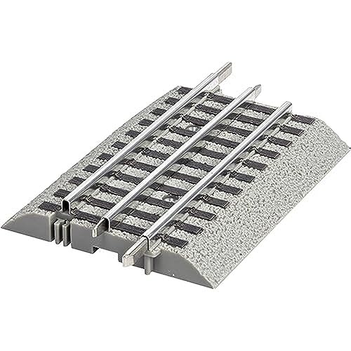 Lionel FasTrack 4.5' Straight Track, Medium