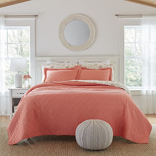 Laura Ashley Solid Collection Quilt Set-100% Cotton, Breathable, All Season Bedding with Matching Shams, Pre-Washed for Added Softness, Full/Queen, Coral, 3 Count
