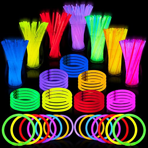 JOYIN 144 Pcs Glow Sticks Bulk 8' Bracelets Necklaces, Glow in the Dark Neon, Easter, Christmas, Football,Halloween Party Supplies Pack