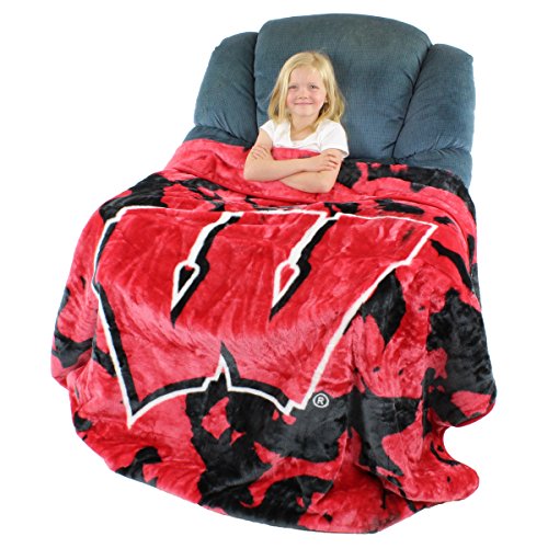 College Covers Everything Comfy Wisconsin Badgers Soft and Warm Huge Raschel Throw Blanket, 86' x 63'