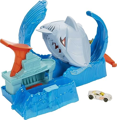 Hot Wheels Toy Car Track Set, Robo Shark Frenzy Playset & Color Shifters Car in 1:64 Scale, Vehicle Changes Colors in Very Warm & Icy Cold Water
