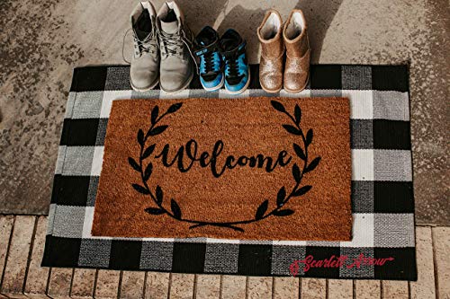 Buffalo Plaid Rug 28' x 43' - Indoor/Outdoor Black and White Checkered Rug - Area Rugs for Layered Door Mats Washable Carpet for Porch/Kitchen/Farmhouse - Washable Thick Plaid Hand-Woven Fabric