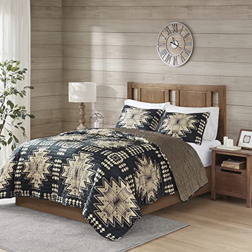 Woolrich Sierra Oversized Quilt Set - Stylish Aztec Southwestern Printed Coverlet and Matching Shams, Cozy Plush Bedding Layer with Solid Color Reverse, Full/Queen Tan/Black 3 Piece