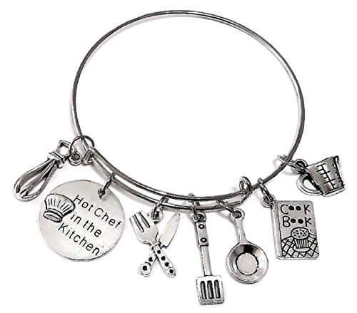 Chef Bracelet, Hot Chef Bracelet, Chef Jewelry, Kitchen Charm, Cooking Charm, Chef Charm Bracelet, Cook Book, Frying Pan, Spatula, Fork and Knife, Measuring Cup, Egg Beat, Hot Chef Bangle Bracelet