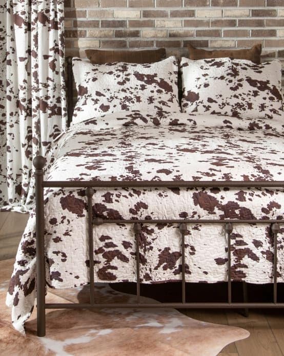 Linen Mart Wrangler Rustic Cowhide Quilt Set - 3 Piece - Southwestern - Bedding Quilt Set - (King Size)